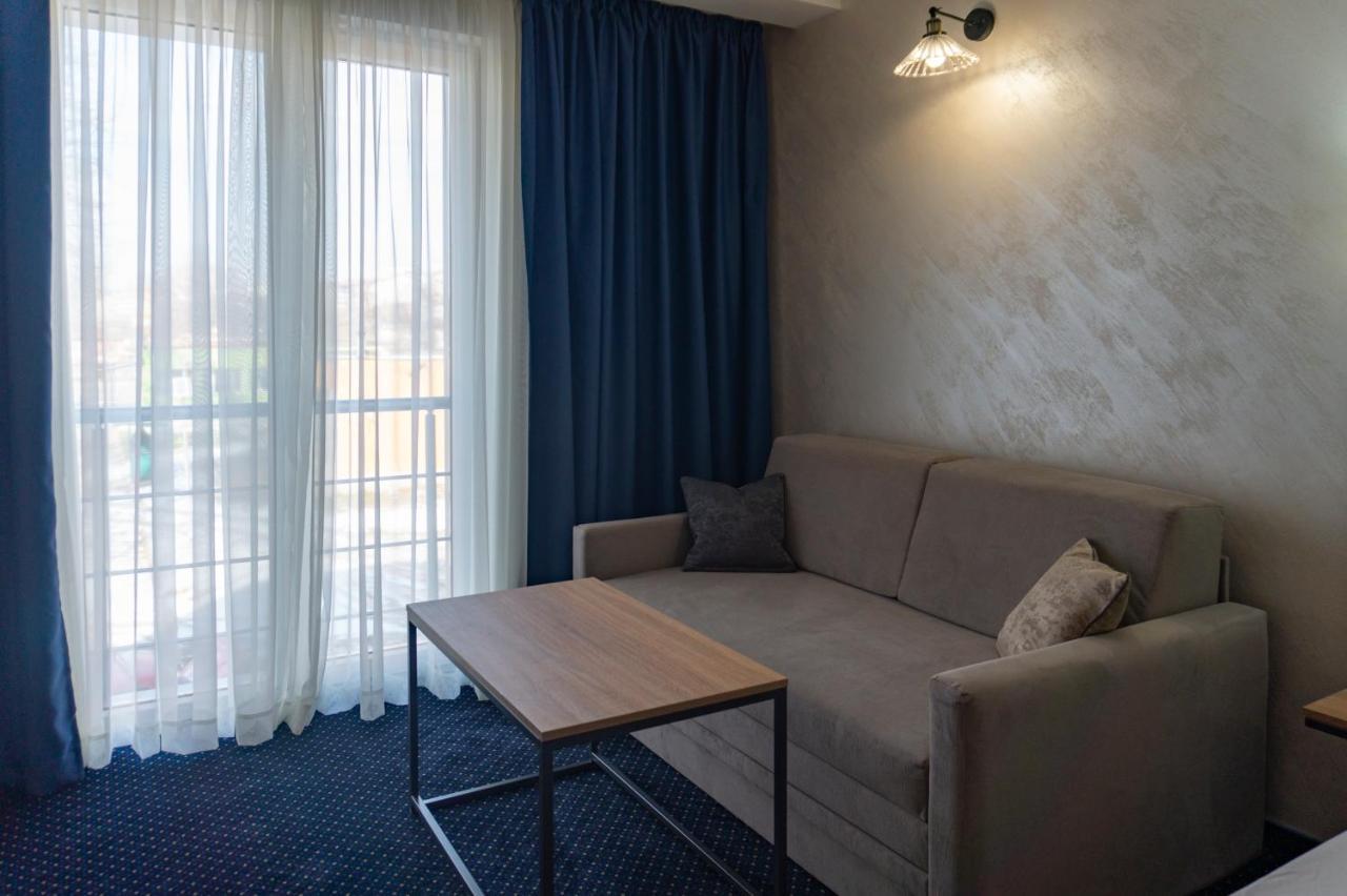 Хотел Ариел / Hotel Ariel Mizara Εξωτερικό φωτογραφία