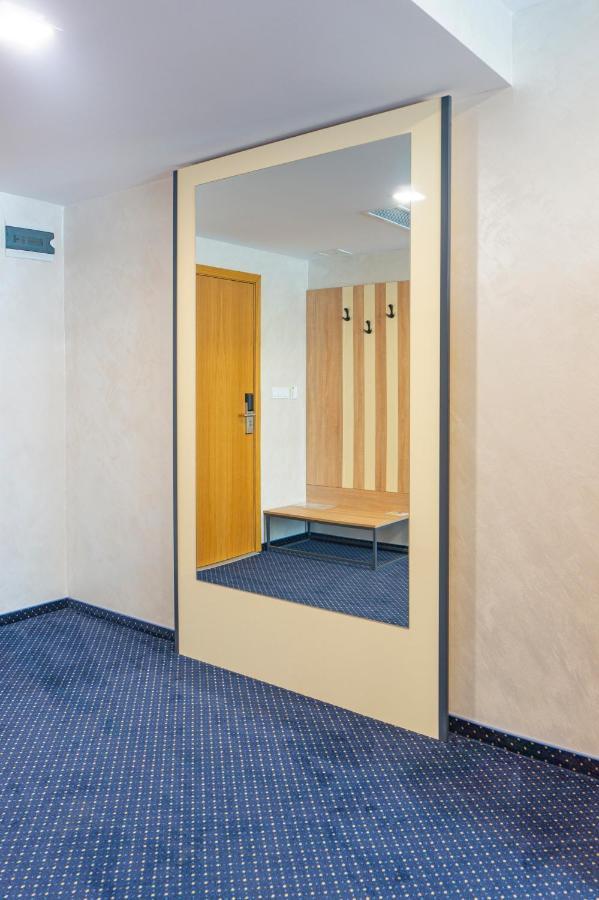 Хотел Ариел / Hotel Ariel Mizara Εξωτερικό φωτογραφία