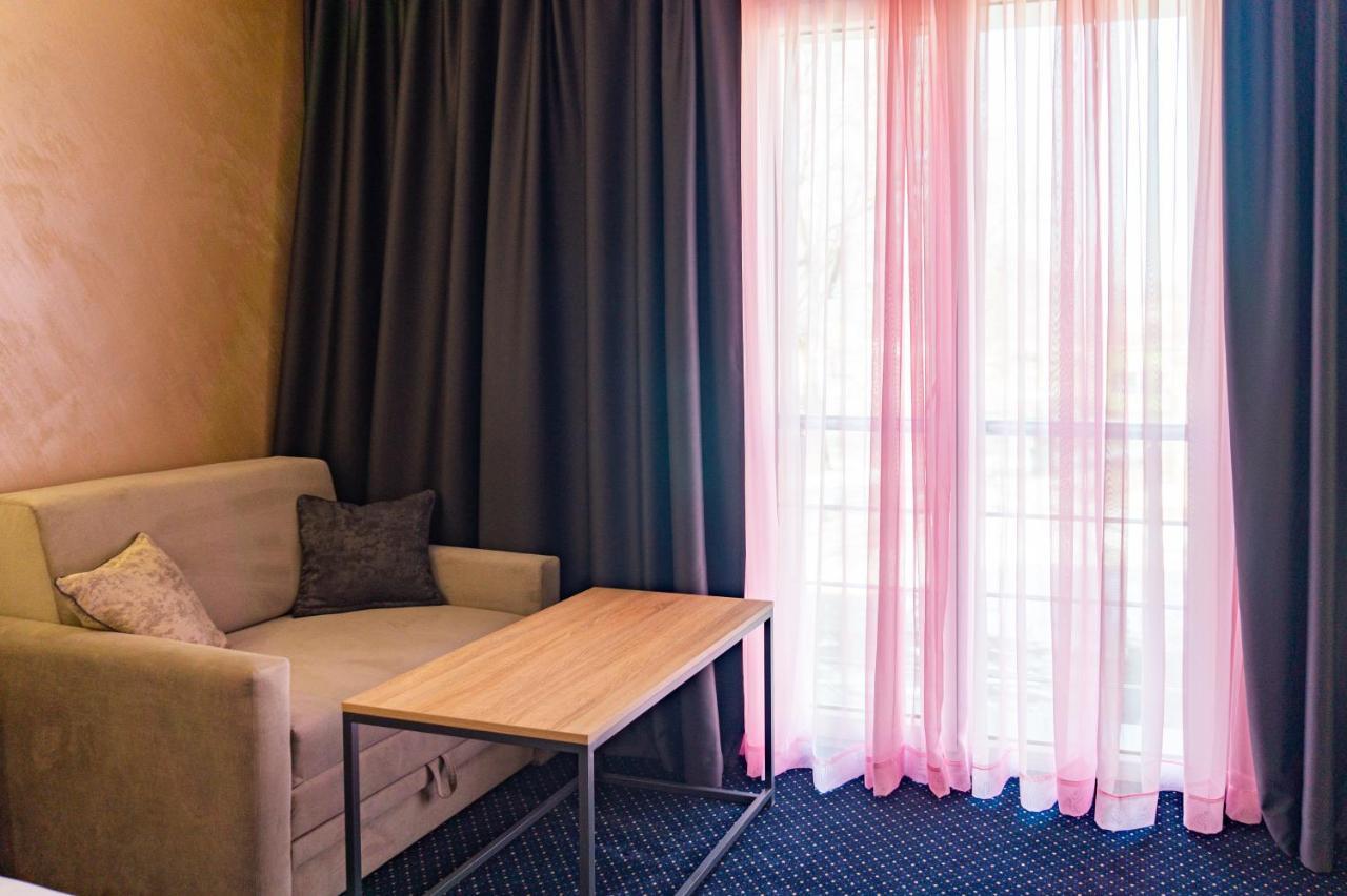 Хотел Ариел / Hotel Ariel Mizara Εξωτερικό φωτογραφία